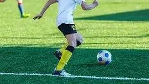 赵睿转会北京男篮，热议不断