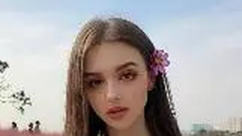 溜溜果园借杨幂广告走红，上市后是否高枕无忧？